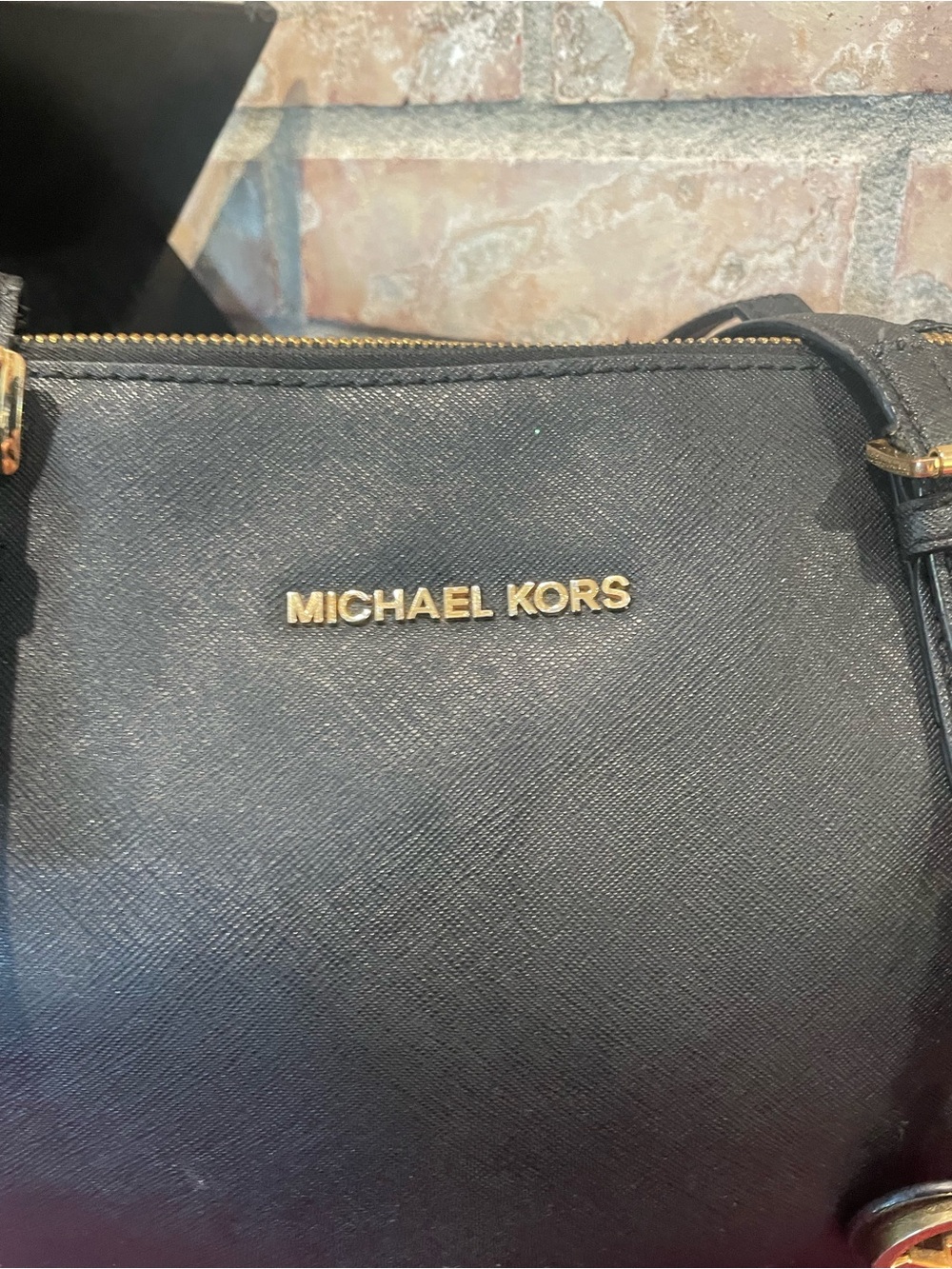 Michael Kors Black Leather Tote with Gold Logo Charm - Picture 4 of 11